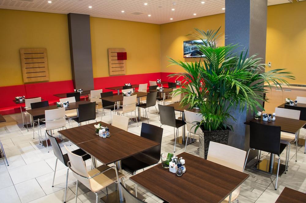 Ibis Centre Hotel