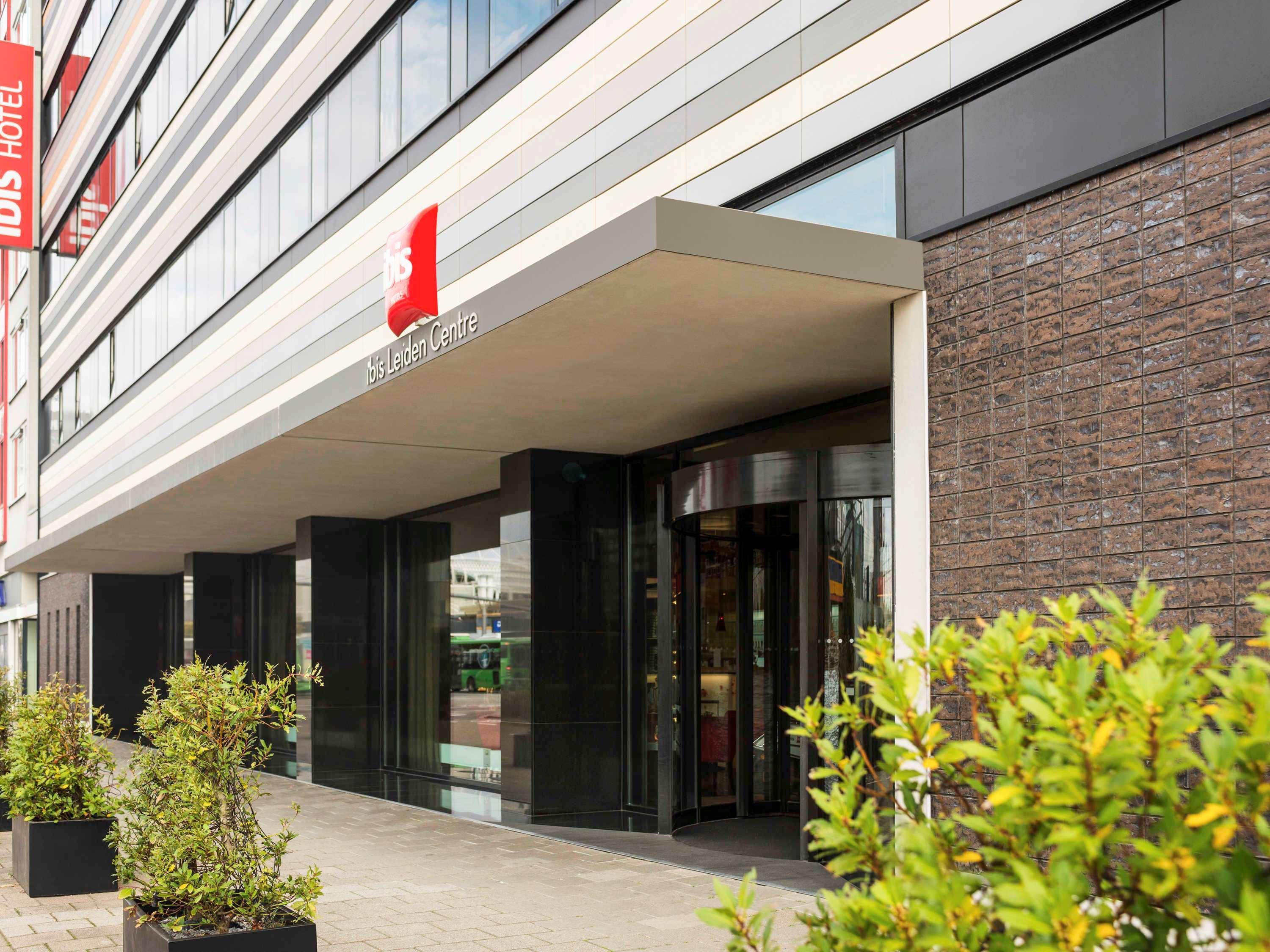 Ibis Centre 3*