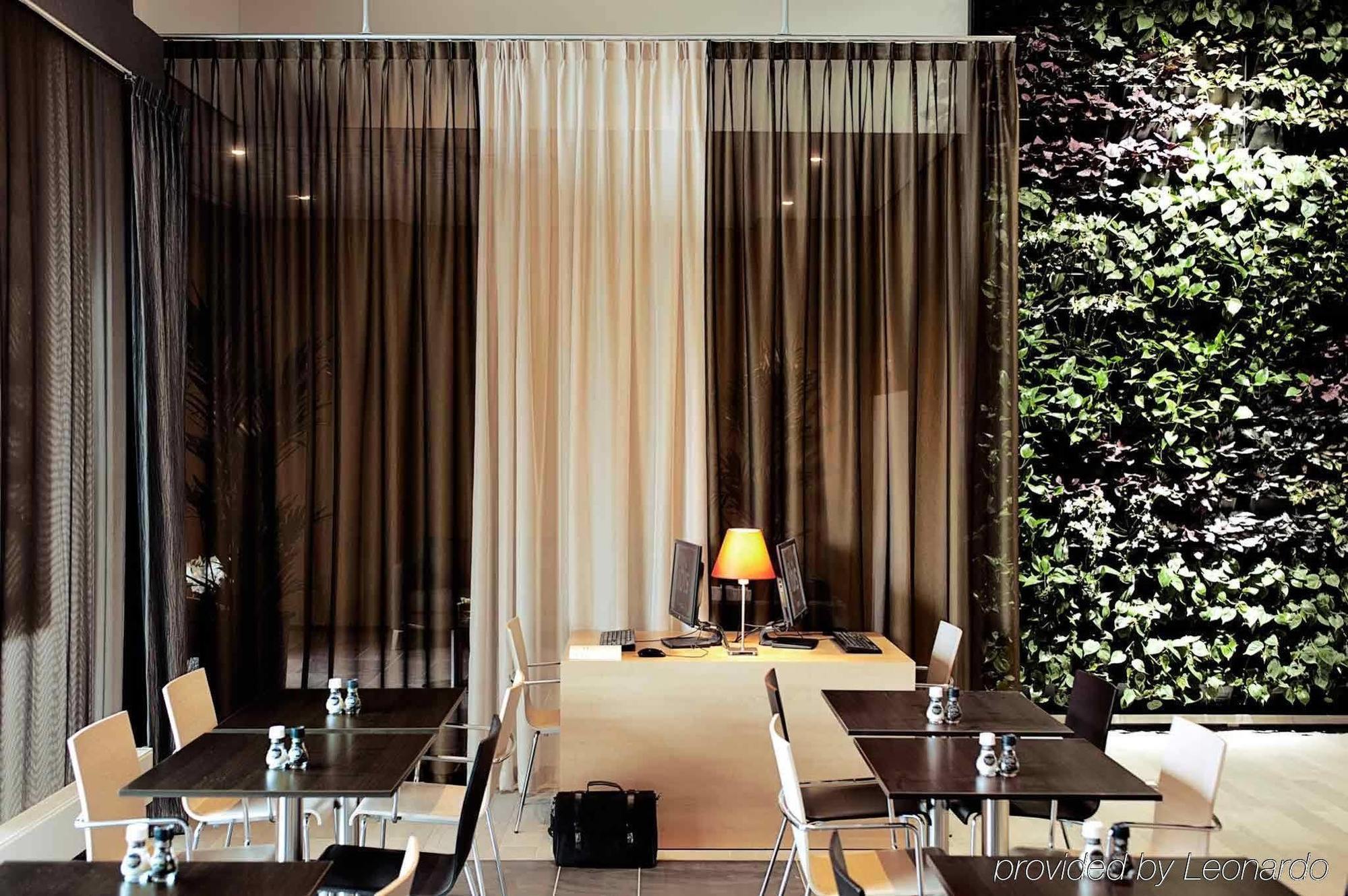 Hotel Ibis Centre 3*